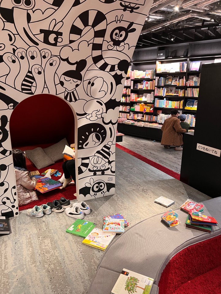 Bibliotourism: The Joy of Visiting&nbsp;Bookstores