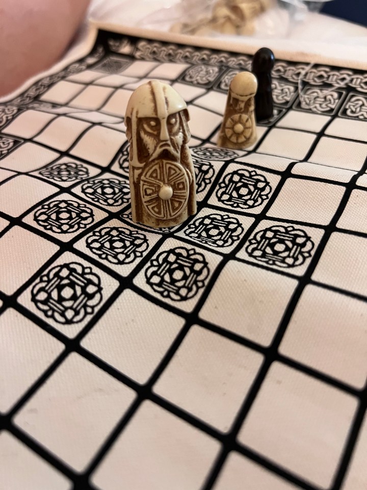 Hnefatafl: Thinking like Viking